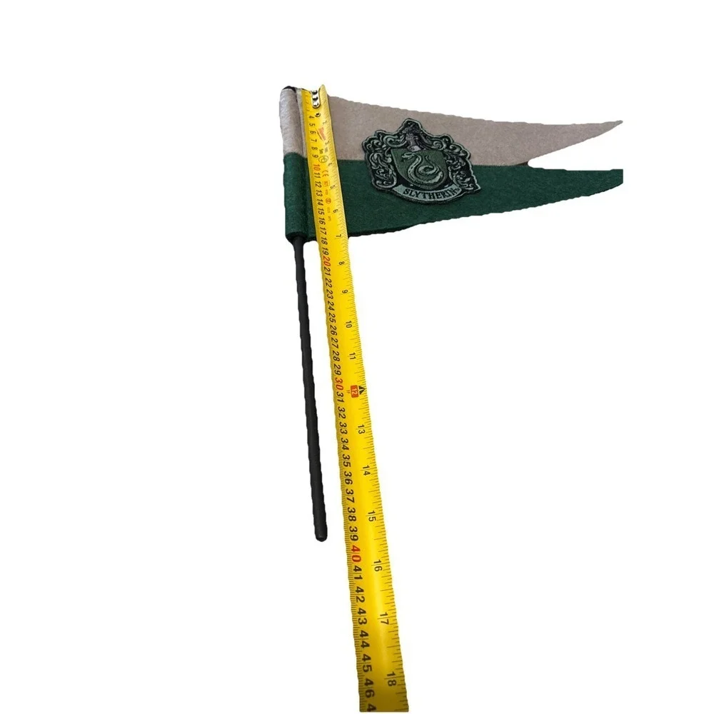 Harry Potter Slytherin Pennant Flag House Crest Stick Wand New with Tag